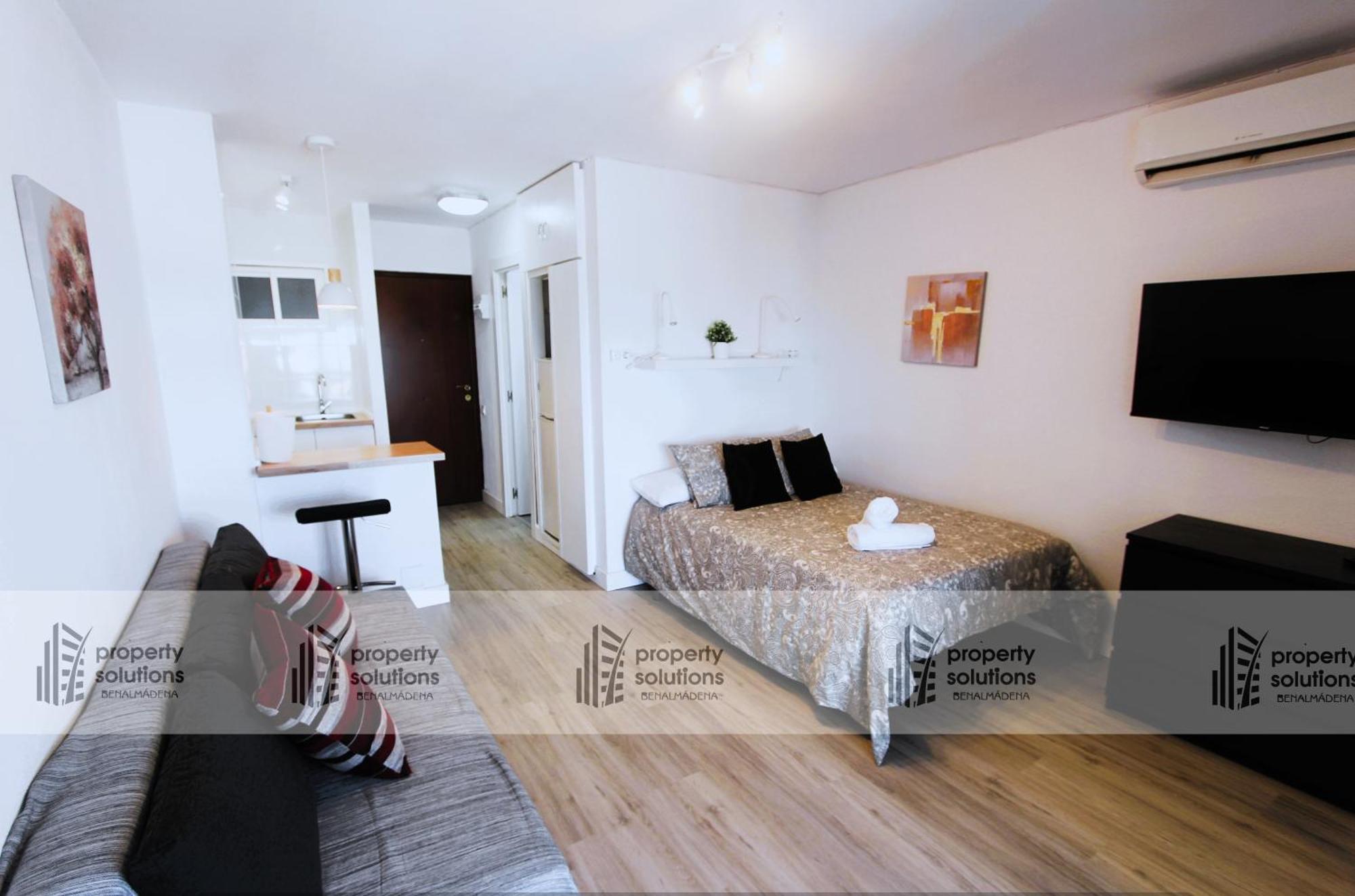 714 Iris - Vista Al Mar - Cerca De Tren, Restaurantes, Tiendas - Playa A 10 Min Caminando Benalmádena